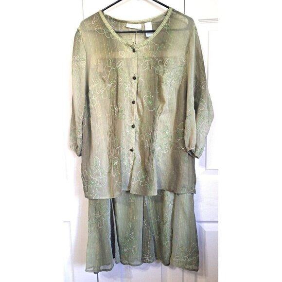 JH Collectibles 1X and 16W 3-Pc Green Embroidered Set Shirt/Tank(1X) Skirt(16W) - Picture 2 of 16